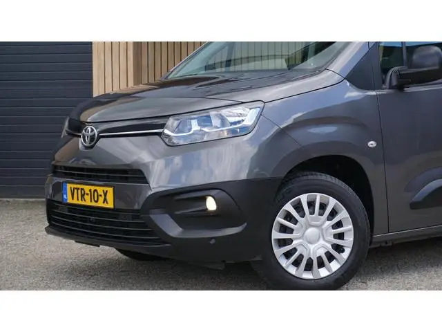 Toyota pro-ace