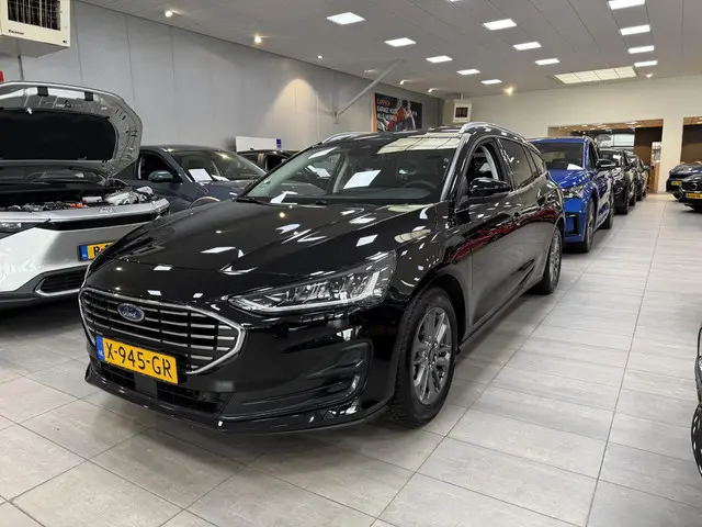Ford Focus 1.0 EcoBoost Hybrid 125 pk Titanium Wagon SYNC 4 Navigatie - Apple Carplay/ Android Auto-...