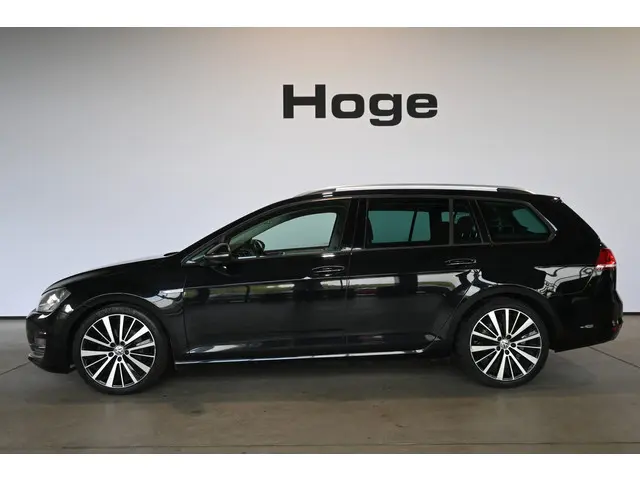 Volkswagen Golf Variant 1.0 TSI Business Edition Connected Clima Cruise control Navigatie Achteruitrijcamera Inruil Mogelijk!