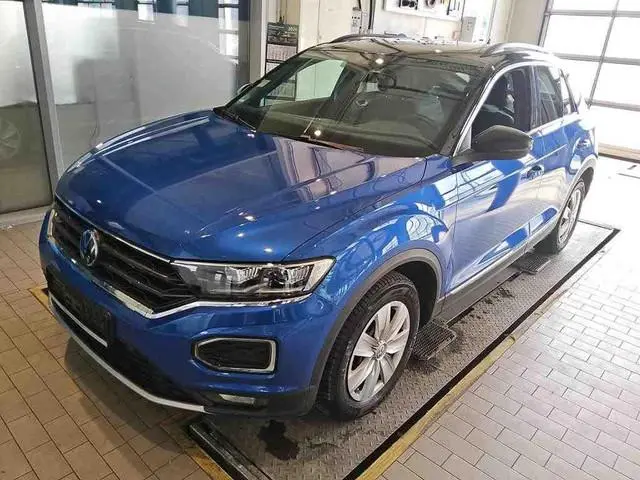 Volkswagen T-Roc 1.5 TSI Sport Panoramadak | Virtual | Keyless | Camera | Elektrische kofferklep | S...