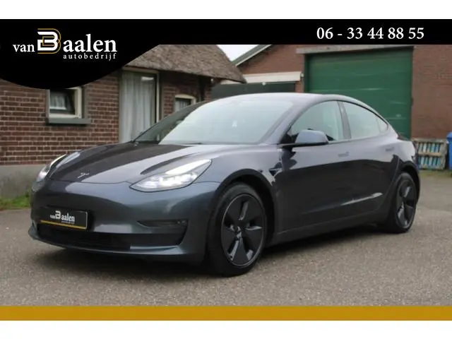 Tesla Model 3 Long Range AWD 75 kWh SOh 91.1% AUTO PILOT 3 PANO LEER 114000KM!!!