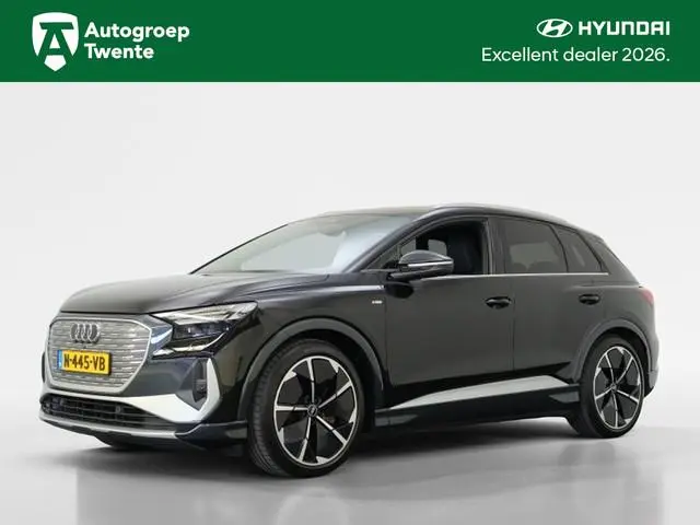 Audi Q4 e-tron 40 Launch ed. 77 kWh | Panoramadak | Trekhaak | Stoelverwarming 