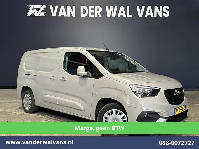 Opel Combo 1.5D **MARGE, Geen BTW** 131pk L2H1 Euro6 Airco | Camera | Navigatie | Apple Carplay | Cr...