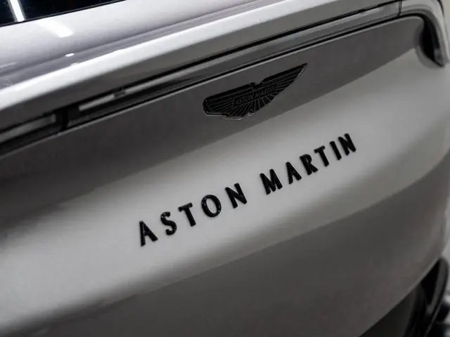 Aston Martin DBX