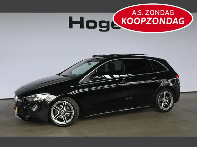 Mercedes-Benz B-klasse 180 Business Solution AMG Automaat Navigatie Panoramadak Rijklaarprijs Inruil Mogelijk!