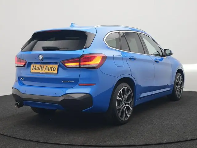 BMW X1 xDrive25e M Sport PHEV 221pk Dealer O.H. | Camera | Sportstoelen & Stuur Verwarmd | Sfeerverl...