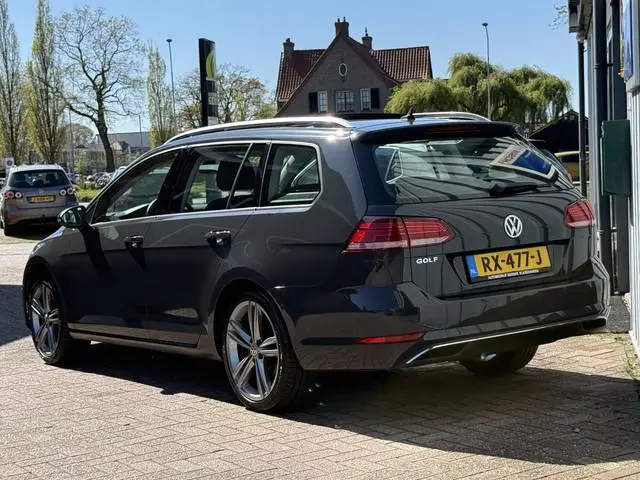 Volkswagen Golf Variant 1.0 TSI Comfortline. | AUTOMAAT | PANO | DYNAUDIO | CARPLAY | PDC |