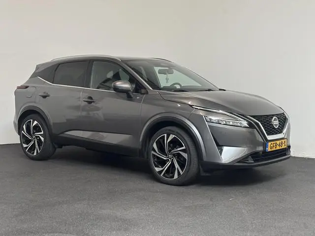 Nissan Qashqai 1.3 MHEV DIG-T 158pk Xtronic Tekna+ Navigatie Apple Carplay/Android Auto Parkeersenso...
