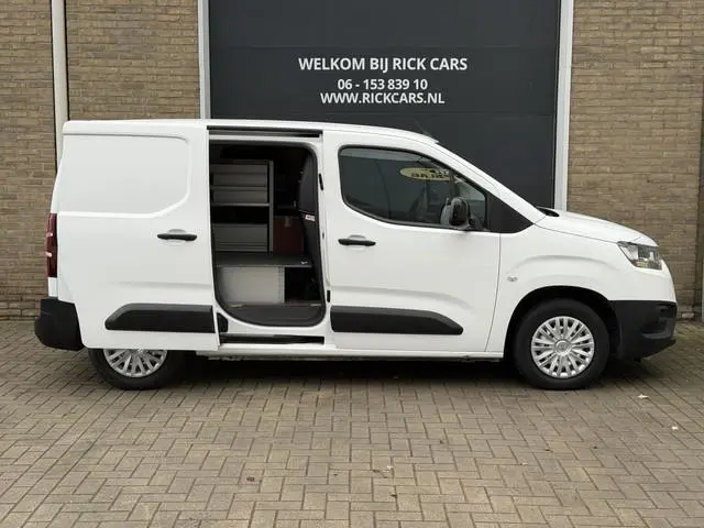 Toyota pro-ace