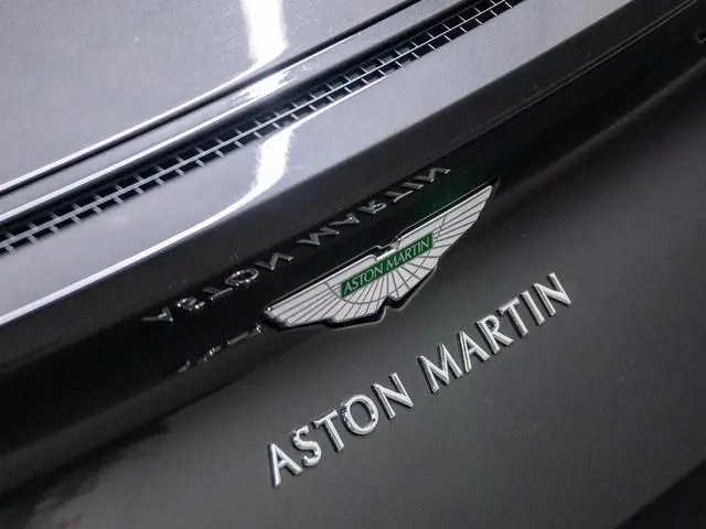 Aston Martin DB11