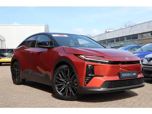 Toyota C-HR+