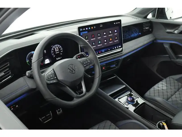 Volkswagen Tiguan 1.5 272pk eHybrid R-Line Business Black Style 360Camera Head-Up Keyless Massage Ca...