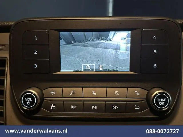 Ford Transit 2.0 TDCI 131pk L4H3 Euro6 Airco | Camera | Cruisecontrol | Verwarmde voorruit Parkeerse...