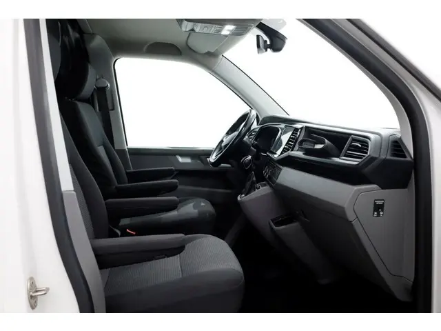 Volkswagen Transporter T6.1 2.0 TDI 204pk L1H1 DSG-Automaat 4Motion 4x4 LED/Airco/Navi/Camera 08-202...