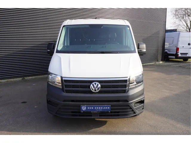 Volkswagen Crafter 35 180pk Automaat L3H2/L2H1 Apple Carplay Camera Navigatie Trekhaak Airco