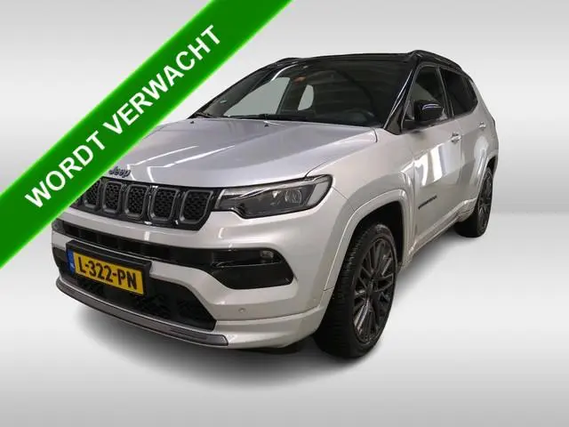 Jeep Compass 4xe 240PK Plug-in Hybrid Electric S / Pdc+Camera / Two- Tone / Leder / Stoel-Stuurverwa...