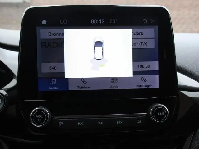 Ford Fiesta 1.0 125pk Titanium Navigatie Climate control Led Parkeer sensoren Lichtmetalen velgen Cr...