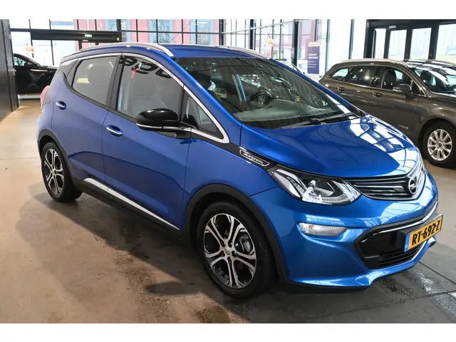 Opel Ampera-e