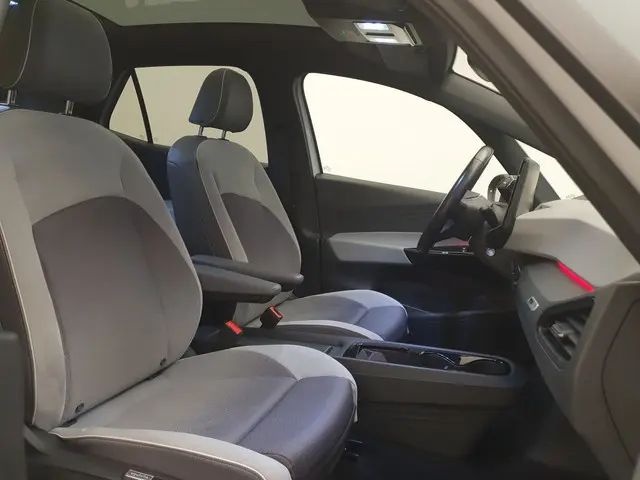Volkswagen ID.3 First 58 kWh Panorama dak, ACC, App connect