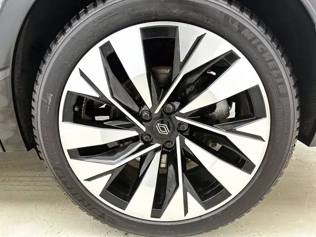Renault Rafale