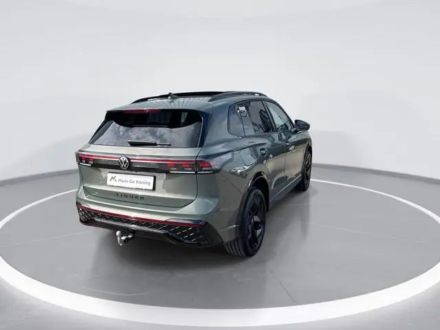 Volkswagen Tiguan 1.5eHybrid 150kW/204PK DSG R-Line Black Style · Trekhaak · Panoramadak · Massage f...