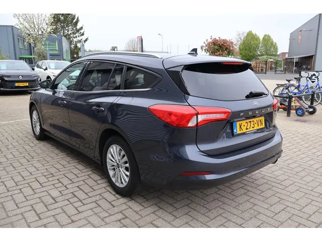 Ford Focus Wagon 1.0 Titanium X Business 1e Eigenaar | Volledig Onderh | BTW | NAP | Camera | Navi |...