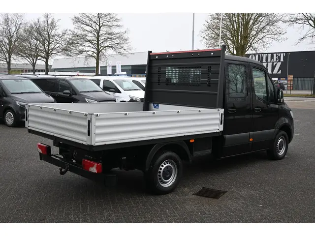 Mercedes-Benz Sprinter 317 CDI Pro DC Open laadbak L2 3500 kg Trekhaak, MBUX met camera, Etc.