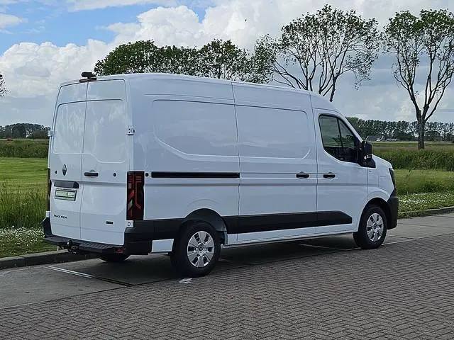 RENAULT MASTER l2h2 87kwh 404k wltp