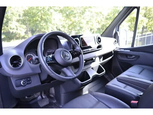 Mercedes-Benz Sprinter 317 L2H2 | PRO | Cruise | Camera | Navi | App | 3.5t Trekhaak voorb. | Automa...
