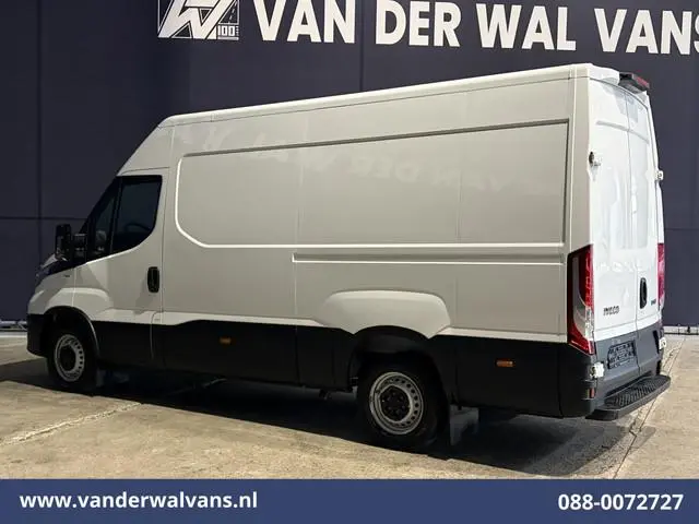 Iveco Daily 35S16 157pk 3500kg Trekvermogen L2H2 Euro6 Airco | 270 Graden Achterdeuren | Parkeersens...