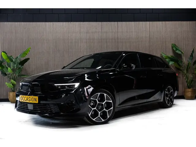Opel Astra Sports Tourer 1.6 T PHEV Ultimate | Pano | Leder | Memory | 360 Cam |