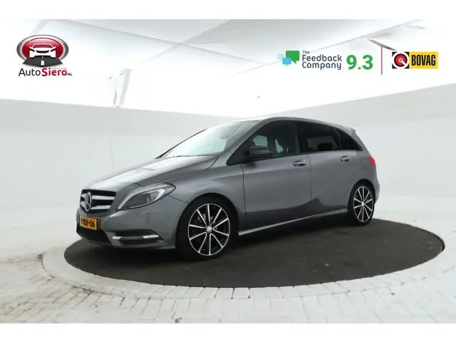 Mercedes-Benz B-klasse 180 Ambition Automaat, halfleder, airco, lmv