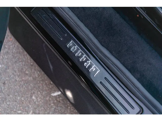 Ferrari 296