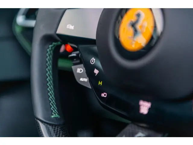 Ferrari 296