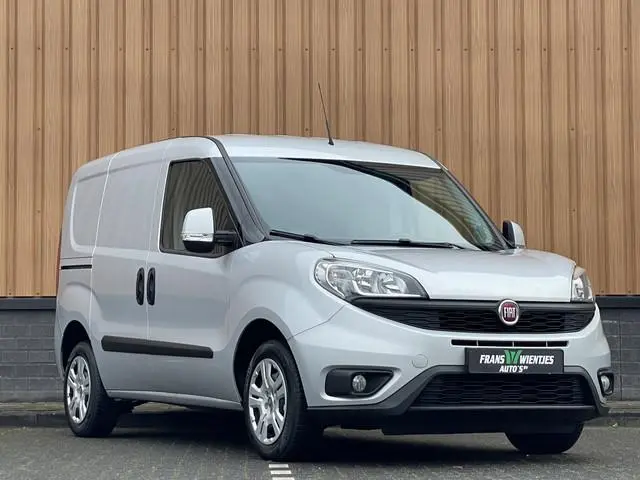 Fiat Doblò 1.3 MJ L1 | Ex. BTW | Trekhaak | | Navigatie | Airconditioning | Cruise Control | Bluetoo...