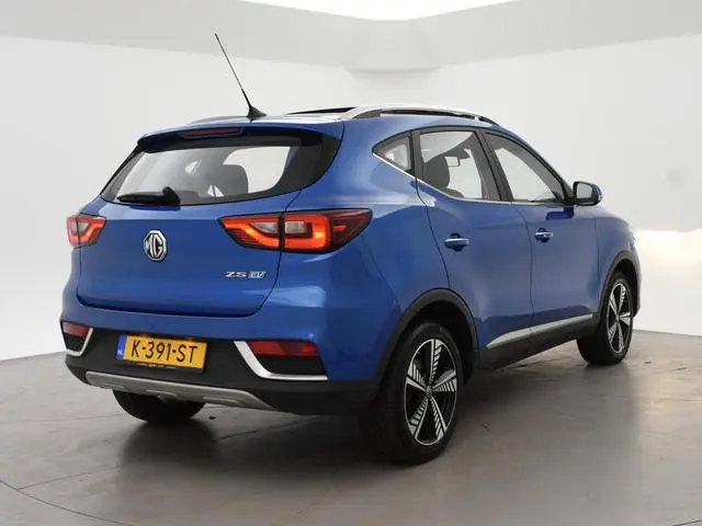 MG MG ZS EV LUXURY 45 kWh + TREKHAAK | PANORAMA | JBL 95,1% SOH | LEDER | CAMERA | ADAPTIVE CRUISE |...