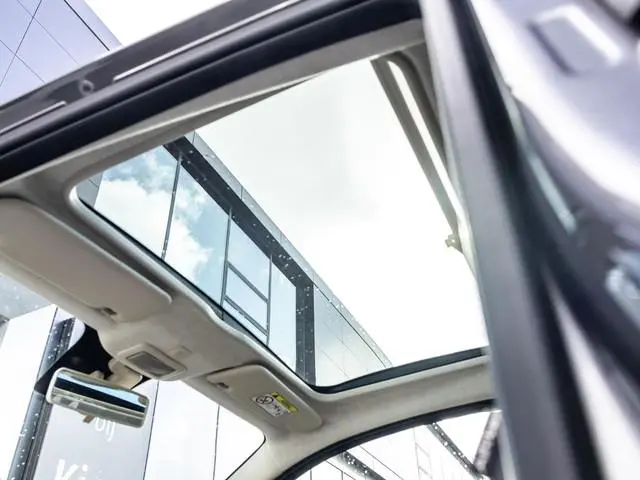 Fiat 500 1.0 Hybrid Dolcevita | Pano dak | Groot navi | Half leder | Carplay |