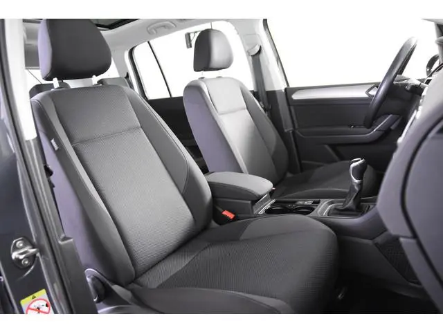 Volkswagen Touran 1.5 TSI Trendline *1ste Eigenaar*Panoramadak*Navigatie*Stoelverwarming*