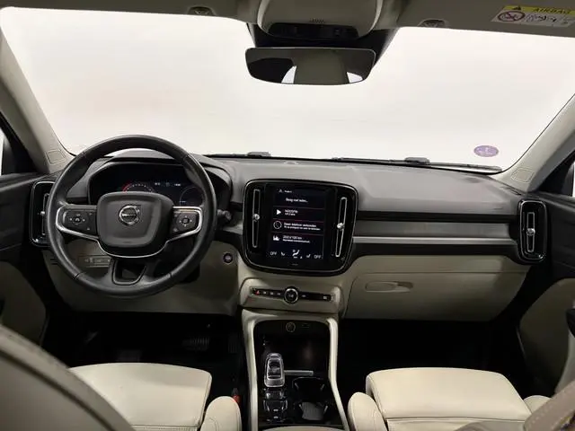 Volvo XC40 1.5 HYBR T4 Recharge Inscription Trekhaak 1800kg/ Camera/ Adapt.Cruise/ DAB