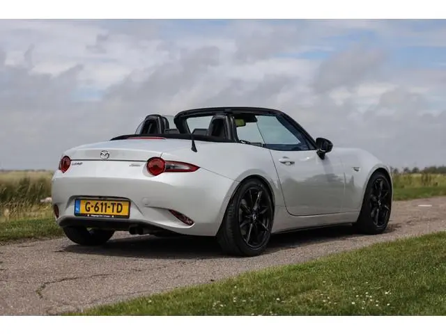 Mazda MX-5