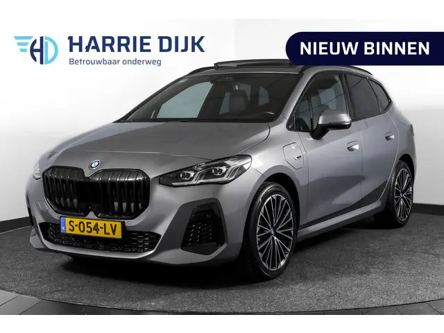 BMW 2-serie Active Tourer 225e xDrive 245 PK M-Sport - Automaat Org. NL | S/K-Panodak | Shadow Line...