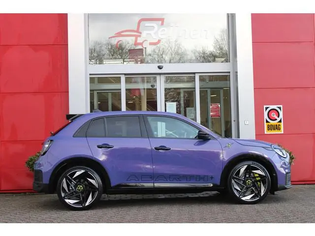 Abarth 600e