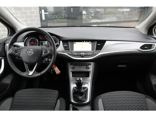 Opel Astra Sports Tourer 1.2 Edition / Carplay / Camera / N.A.P.