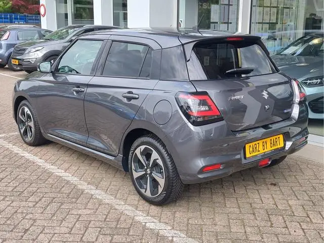Suzuki Swift 1.2 STYLE SMART HYBRID AUTOMAAT Keyless | Clima | Adaptive Cruise