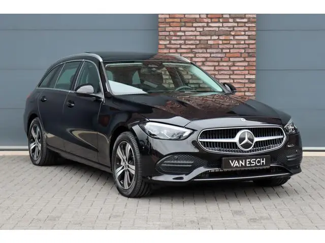 Mercedes-Benz C-klasse Estate 300 e Luxury Line | Panoramadak | Camera | Cruise Control | Sfeerverli...