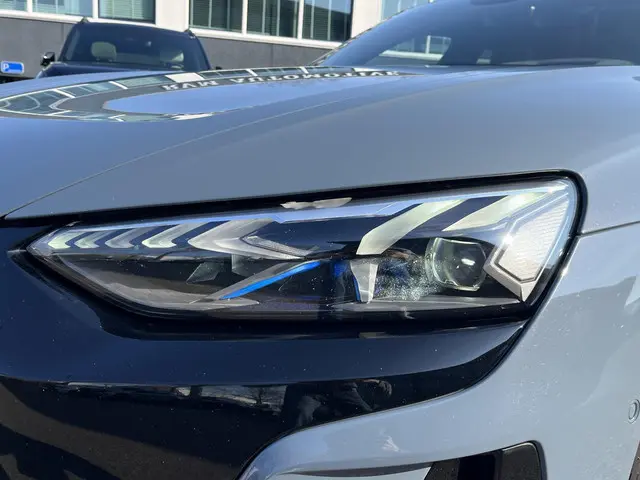 Audi e-tron GT RS 93 kWh VAN € 69.900,- VOOR € 60.877,- UW LENTEVOORDEEL € 9.023,-! | 598PK! | SOH 8...