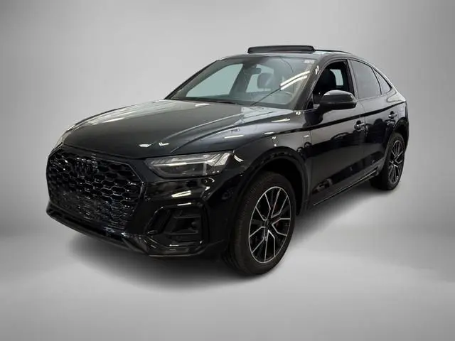 Audi Q5 Sportback 50 TFSIe 299pk S-tronic S edition Competition · Panoramadak · Leder Nappa · 360 Ca...