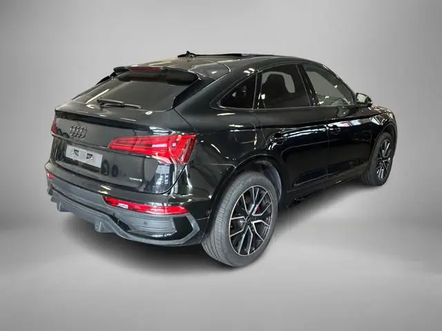 Audi Q5 Sportback 50 TFSIe 299pk S-tronic S edition Competition · Panoramadak · Leder Nappa · 360 Ca...