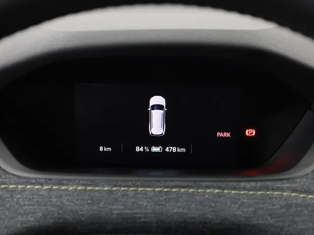 Škoda Elroq Business Edition Tour 150 kW / 204 pk | 17% Bijtelling! | Camera | Stoel/stuurverwarming