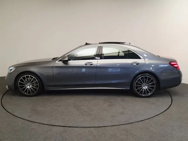 Mercedes-Benz S-klasse 560 4Matic Lang AMG, Head Up, Pano
